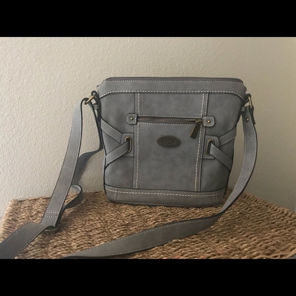 Grey b.o.c crossbody purse.